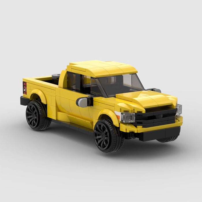 MOC building blocks compatible with LEGO 8-frame car Toyota Land Cruiser Tundra tundra pickup 4x4 Puzzle speed series male Yellow（388PCS）